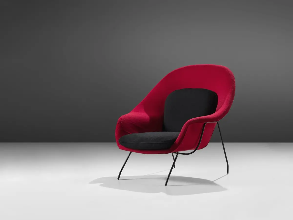 Eero Saarinen ‘Womb’ Lounge Chair In Red And Black Upholstery 1