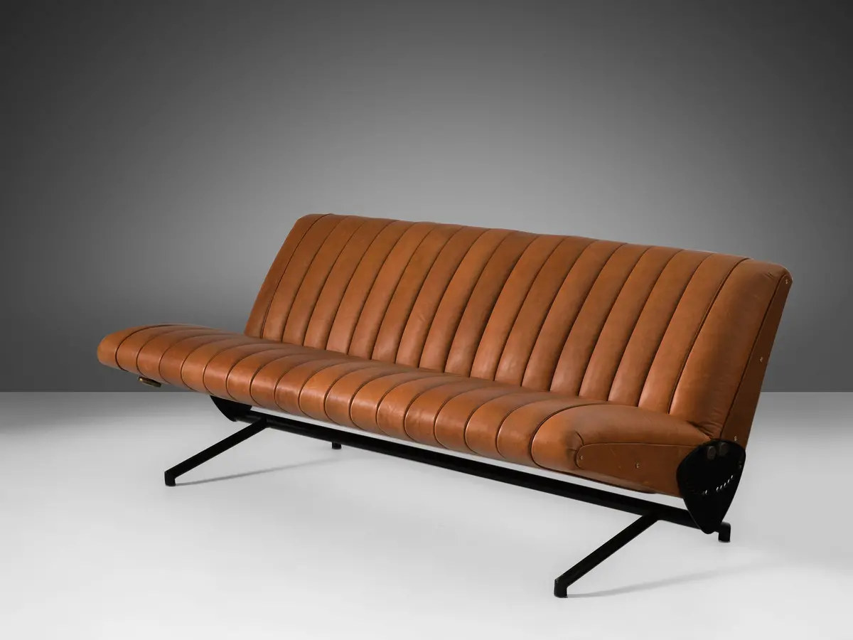 Osvaldo Borsani For Tecno 'D70' Sofa In Cognac Brown Leather 1