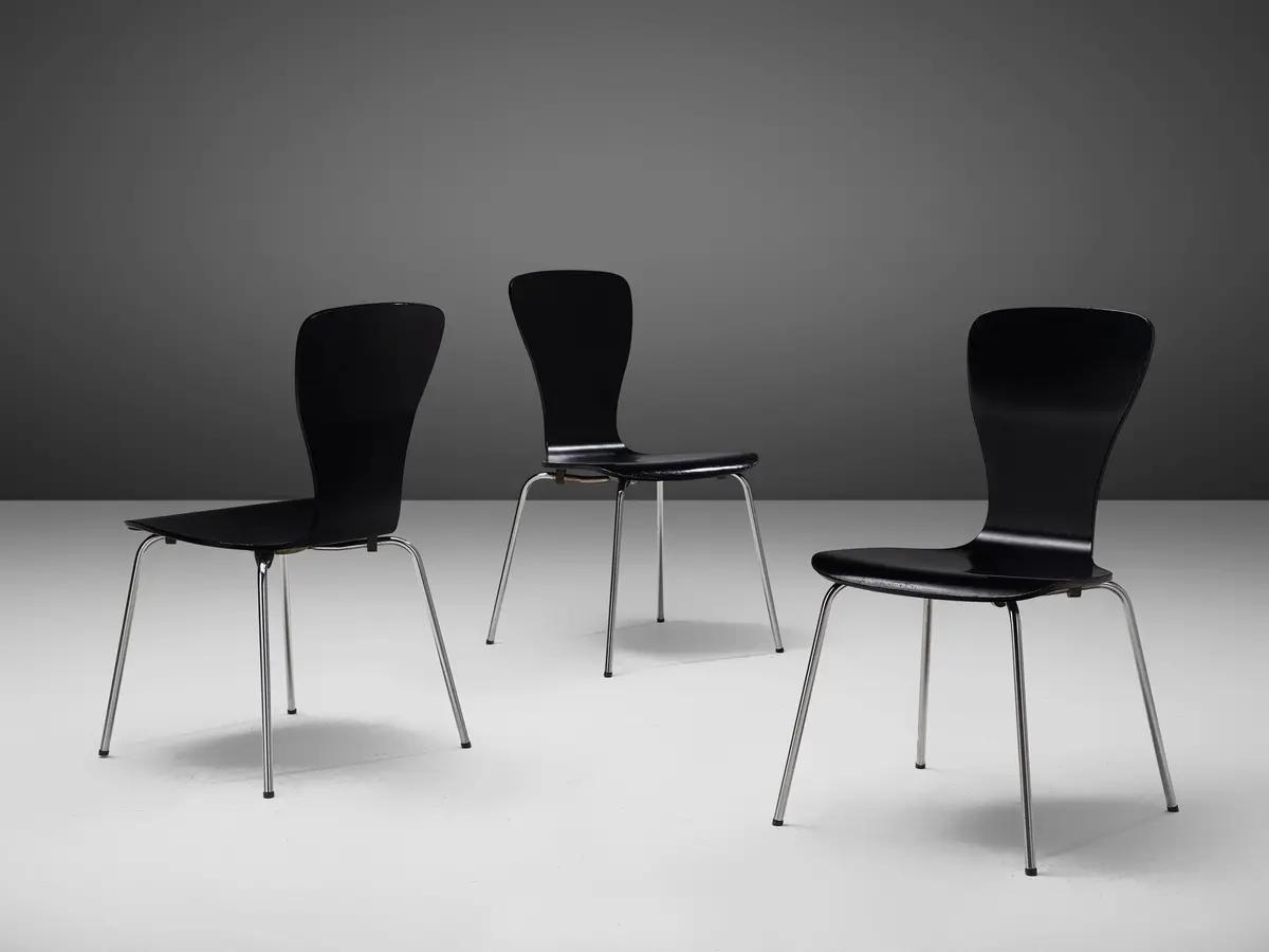 Tapio Wirkkala For Asko 'Nikke' Dining Chairs In Black Lacquered Plywood 2