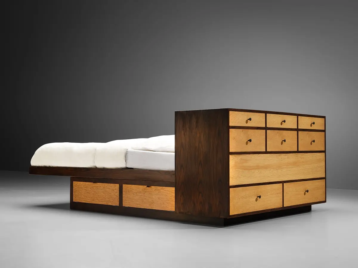 Edward Wormley Free-Standing Queen Size Bed With Drawers 1