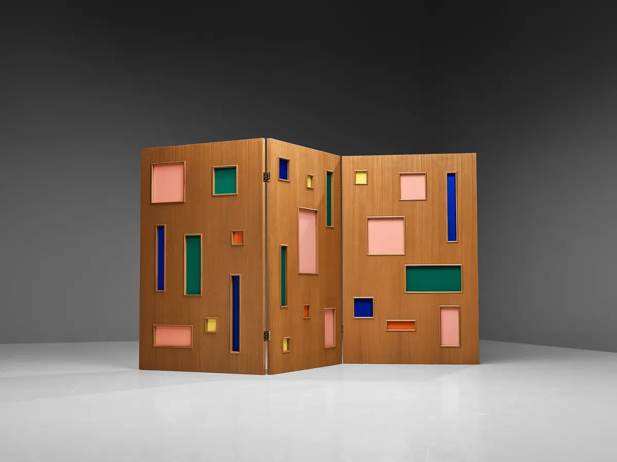 Colorful Italian Room Divider In Plexiglass And Beech 1