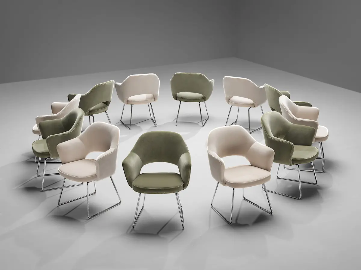 Eero Saarinen Limited Edition ‘Conference’ Armchairs Of Unesco Paris 1