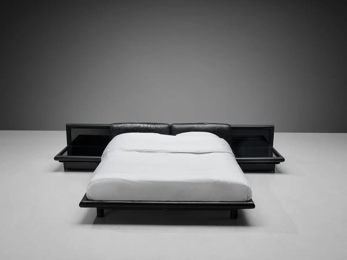 Afra & Tobia Scarpa For Molteni ‘Morna’ Bed With Nightstands In Black Leather 1