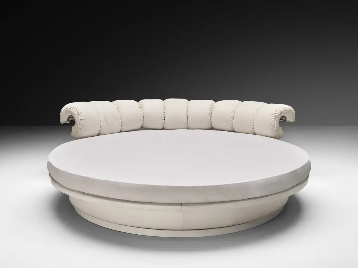 Luigi Massoni For Poltrona Frau 'Lullaby Due' Bed In White Leather 1