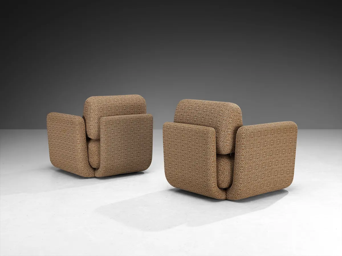 1970S Post-Modern Lounge Chairs In Beige Patterned Fabric 1