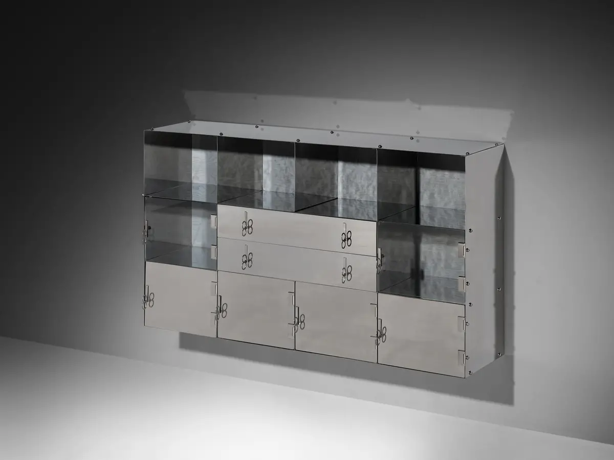Vittorio Introini For Saporiti Mirrored Sideboard Polished Aluminum Glass 1