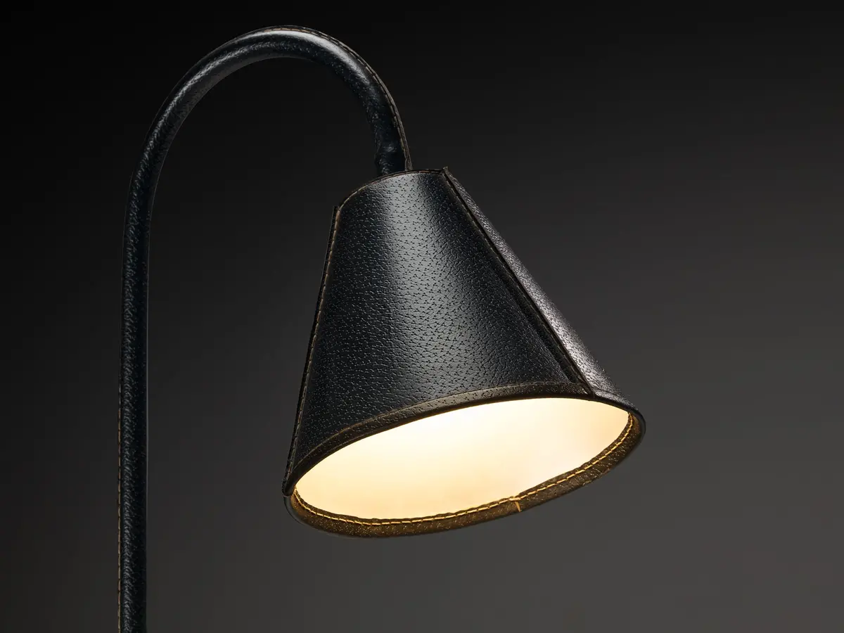 Valentí Spanish Floor Lamp In Black Stitched Saddle Leather 2