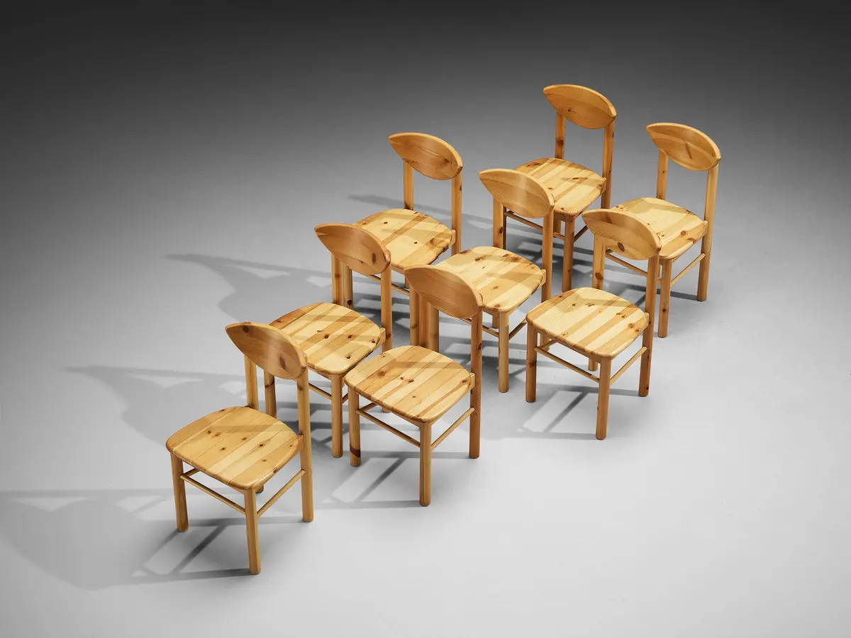 Set Of Eight Dining Chairs In Solid Pine 1