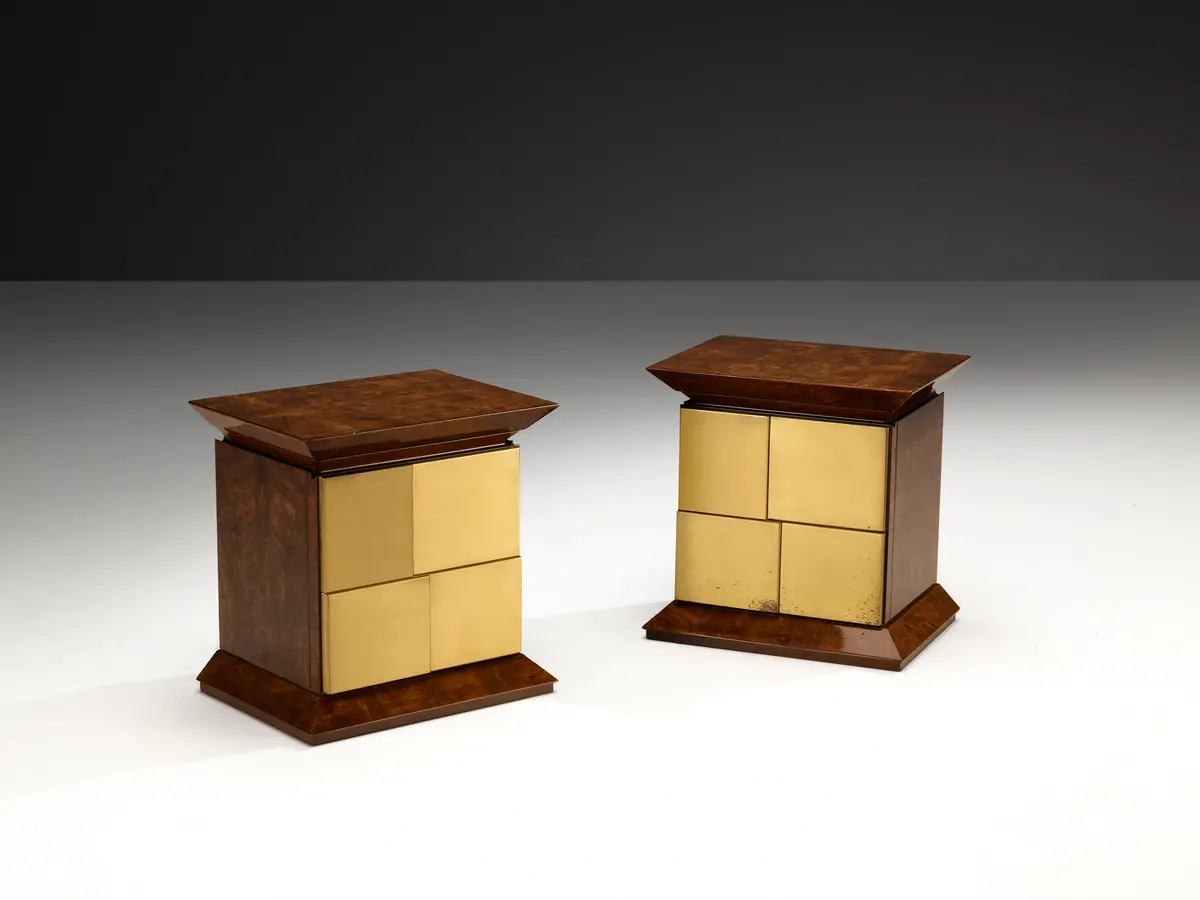 Luciano Frigerio Pair Of Night Stands In Elm Burl And Brass 1