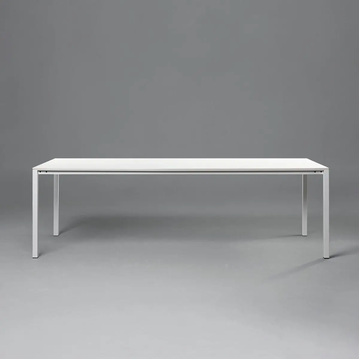 Janua | S 600 Outdoor Table | Grey + White Base 220X80cm 1