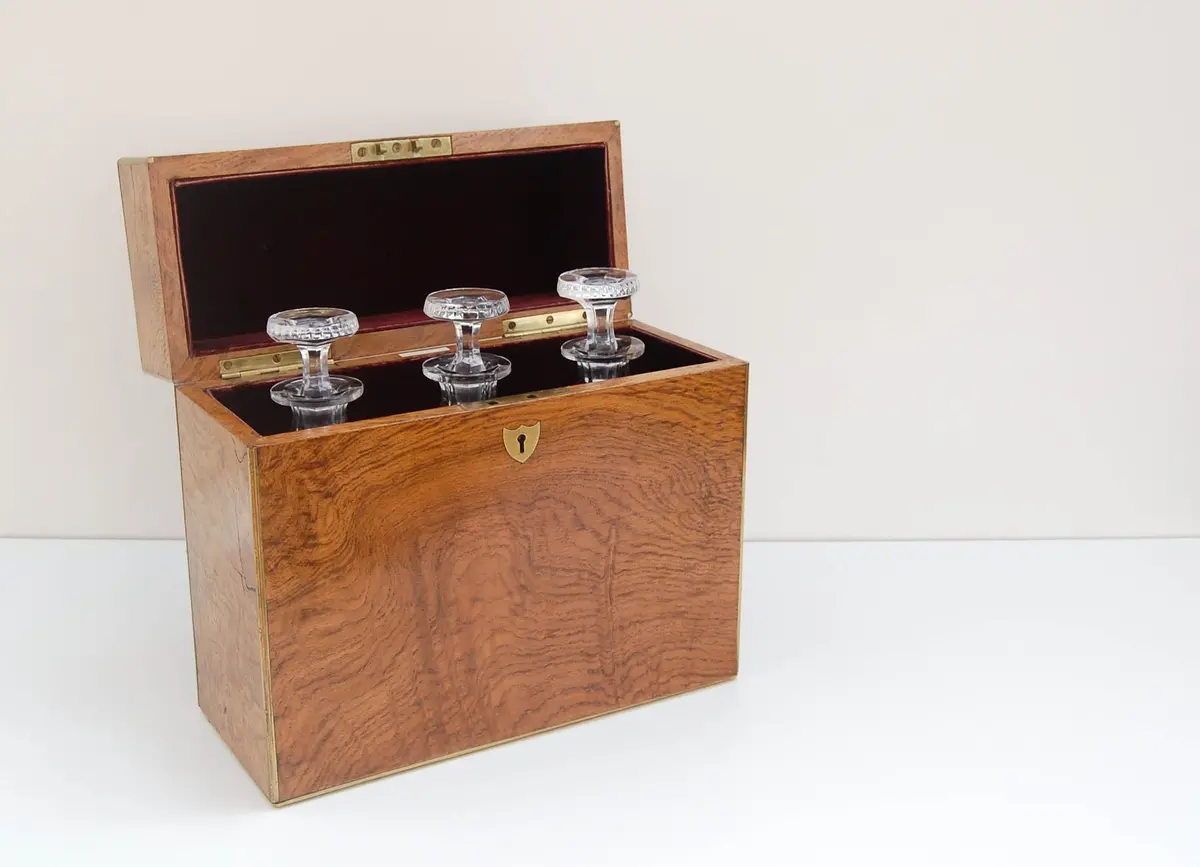 Pollard Oak Triple Decanter Case Presented To Lieut Re Treweeks Royal Navy Of Hms Natal 1