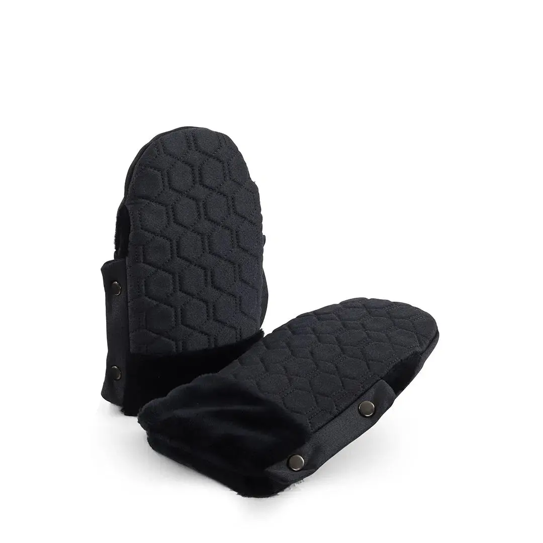 Egg3 Handmuffs - Carbonite 1