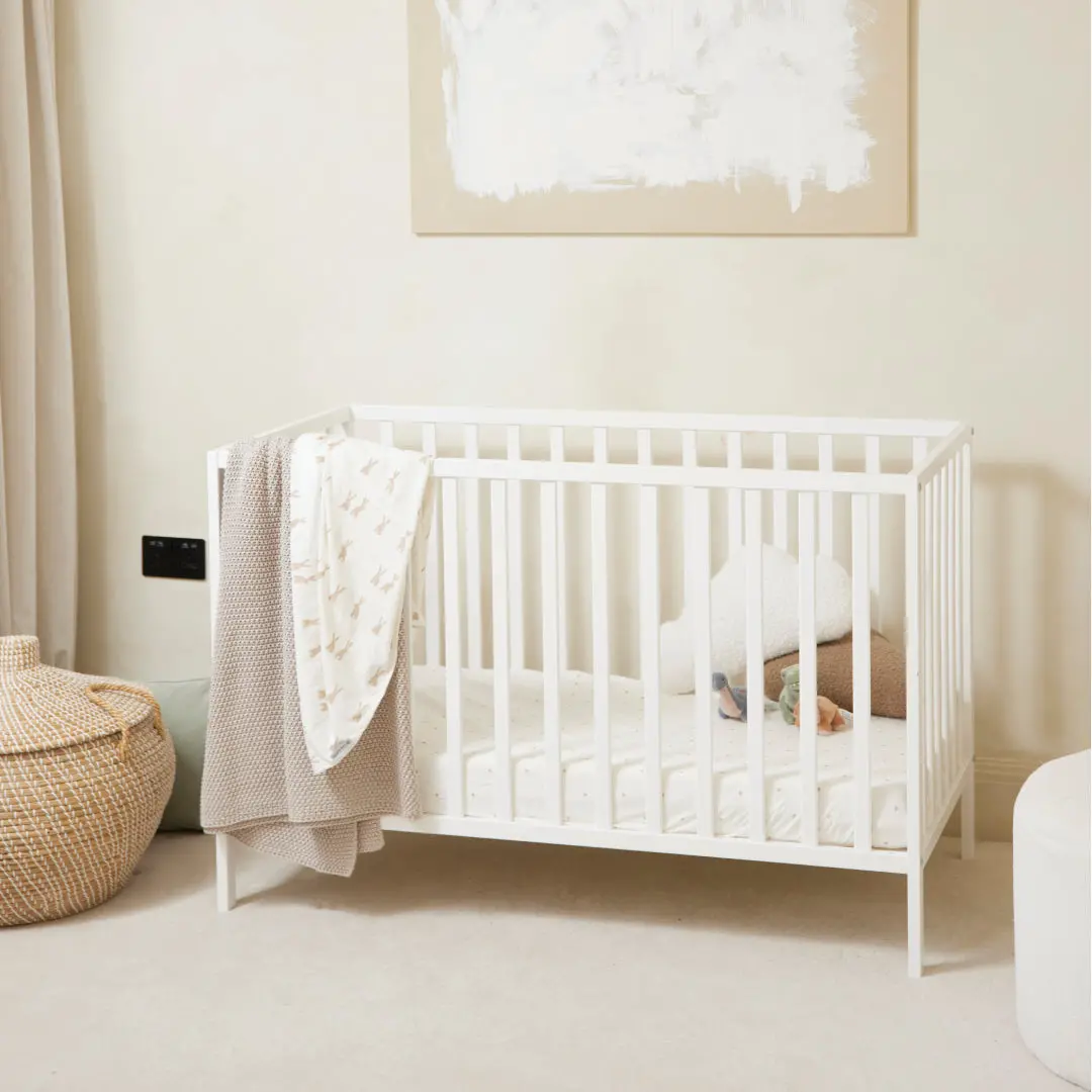 Ickle Bubba Hartley Classic Cot - Pine 1
