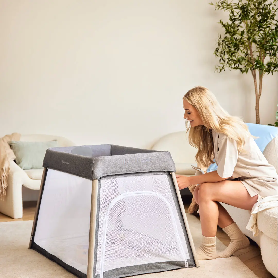 Ickle Bubba Scout 2-In-1 Travel Cot & Playpen 1