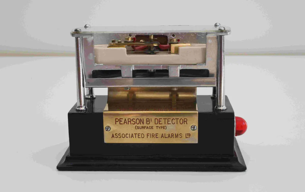 Salesman's Sample Of A Pearsons B1 Fire Detector By Associated Fire Alams Limited 1