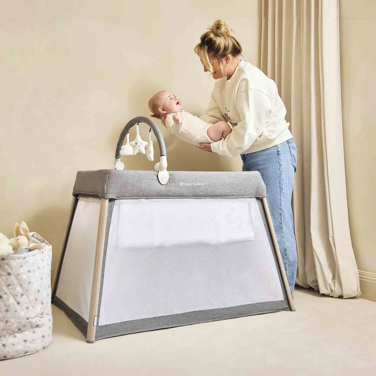 Scout 3-In-1 Travel Crib, Cot & Playpen 1
