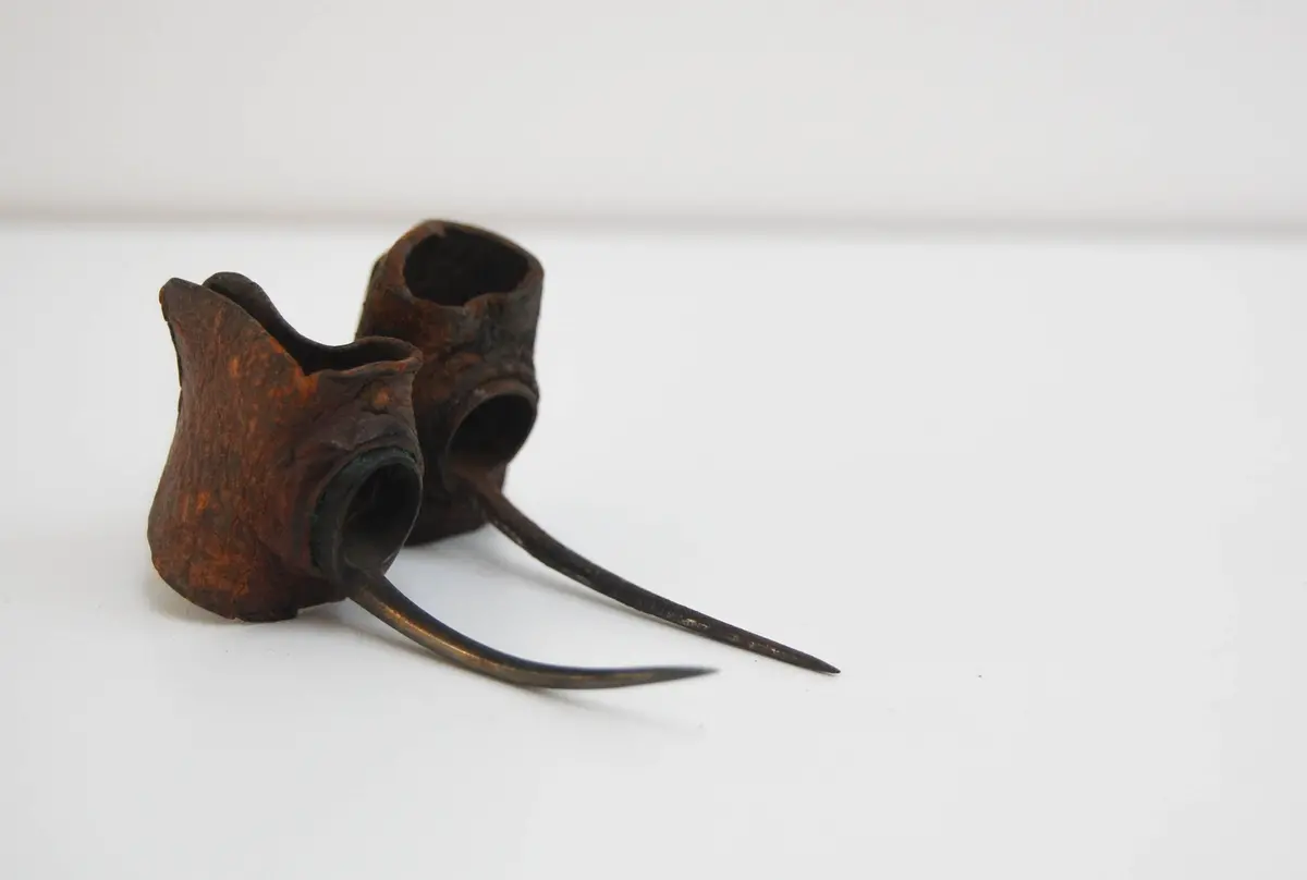 Pair Of Eighteenth Century Cockfighting Spurs 1