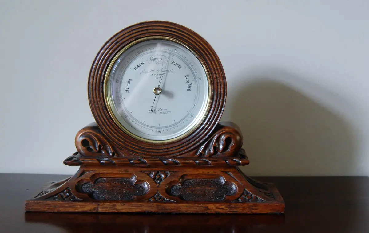 Early Victorian Brass Cased Desk Aneroid Barometer By Negretti & Zambra In Carved Oak Case 1