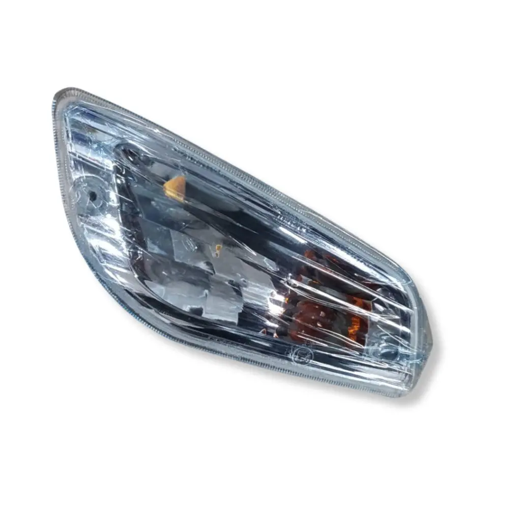Vespa Indicator Front  (Turn Signal Light) 1