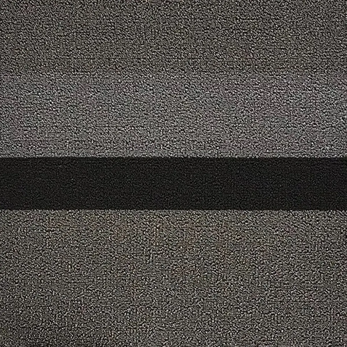 Chilewich | Shag Doormat 46X71cm (18X28") | Bold Stripe Silver + Black 1