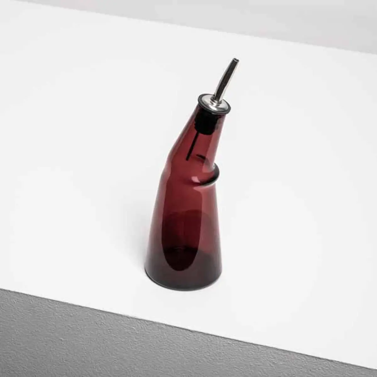 Jam Factory | Kink Vinegar Bottle | Aubergine 1