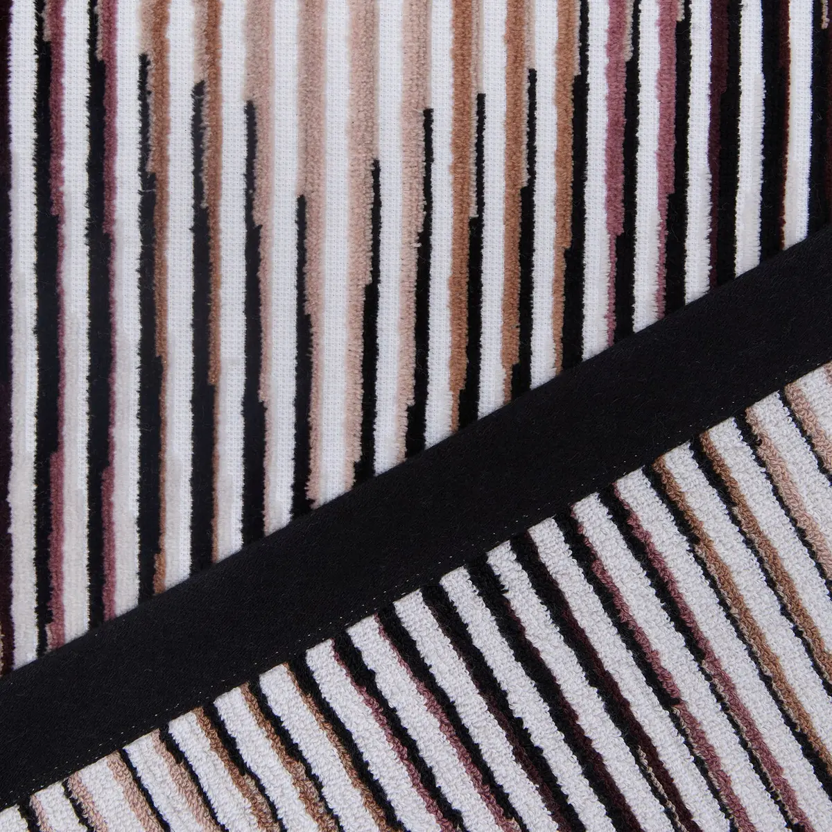 Missoni Home | Arpeggio Towel | Colour 381 3
