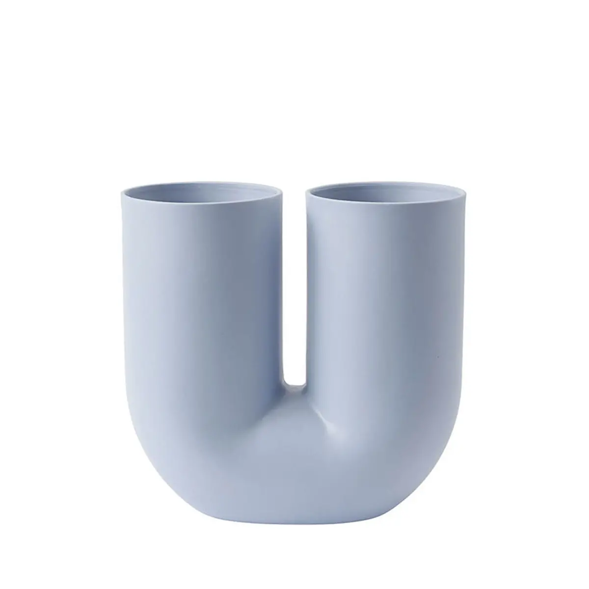 Muuto | Kink Vase | Light Blue Earthenware 26Cm - V2 1