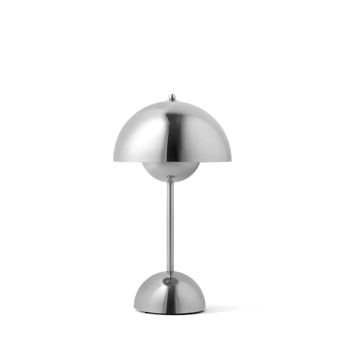 &Tradition | Flowerpot Vp9 Portable Lamp | Chrome 1