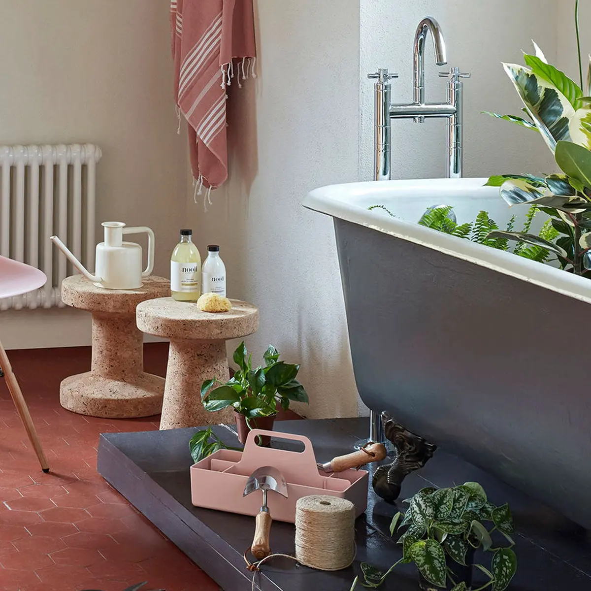 Vitra | Toolbox Re Recycled | Pale Rose 2